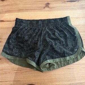 GAP Black and Olive Women's Athletic Shorts